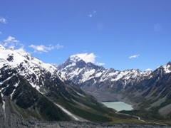 Mt Cook from the Sealy Tarn